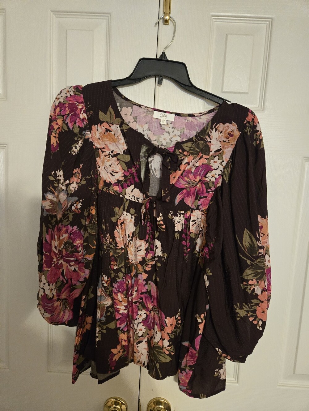 Oddi Floral Tie-Front Peasant Blouse in Dark Brown and Pink